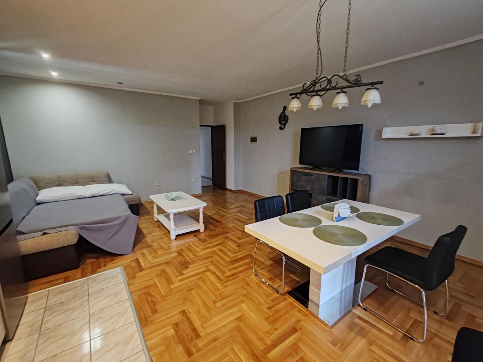 Apartments And Pansion M&R Turanj Exterior foto